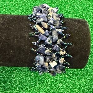 Elegant Blue Beaded Bracelet